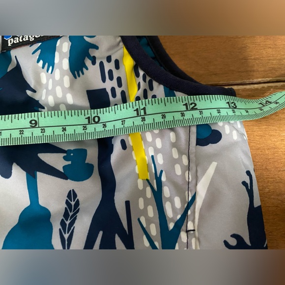 NWOT Patagonia puff ball jacket size 3 - Picture 4 of 7